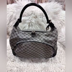 Elegant Ralph Lauren Women's Travel/ Work Bag/ Shoulder bag
